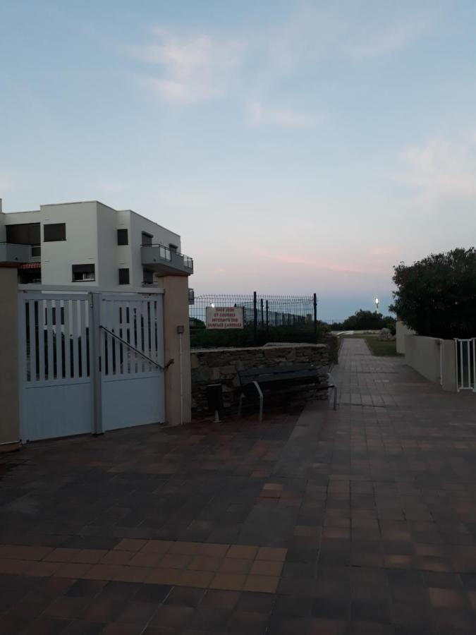 Ferienwohnung Studio Bambou - Piscine - Acces Direct A La Plage - Lydia Playa Le Barcarès Exterior foto